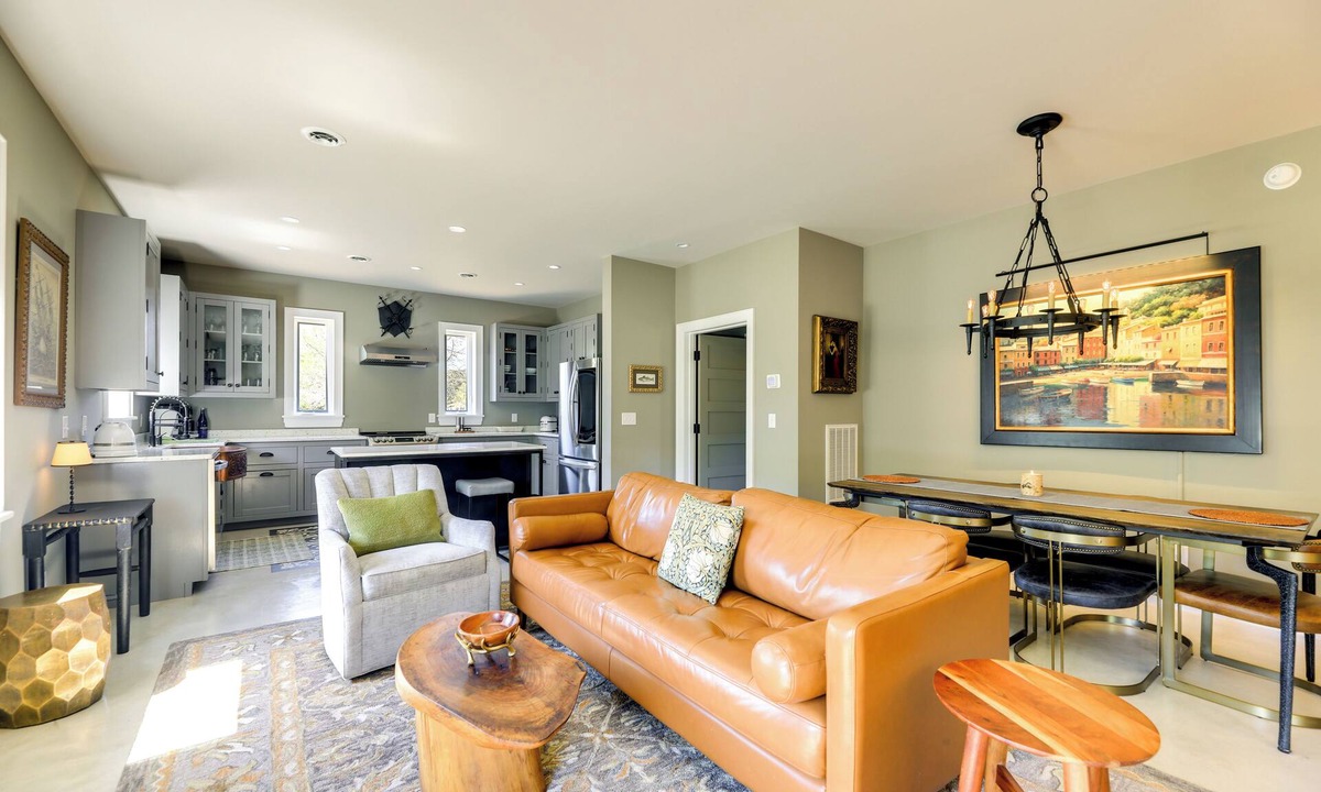 Craven County House | Patio w/Pond & Forest Views! Havelock Retreat