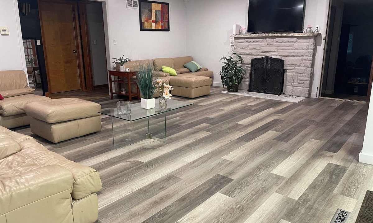 Southeast Omaha House | Peaceful house in Omaha perfect for a relaxing getaway