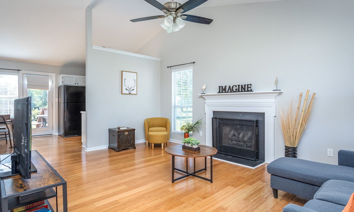 Youngsville House | Peaceful Retreat on the Outskirts!