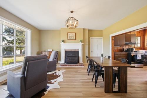 Martinsburg House | Peaceful Retreat with Scenic Surroundings