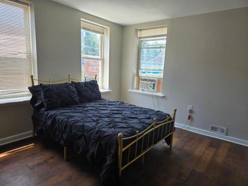 Camden Apartment | Peaceful Studio near Benjamin Franklin Bridge