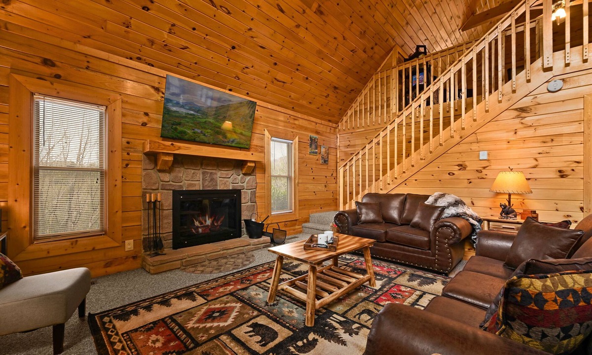 Sevierville Cabin | Perfect Cabin with Hot Tub, Grill, EV Charger