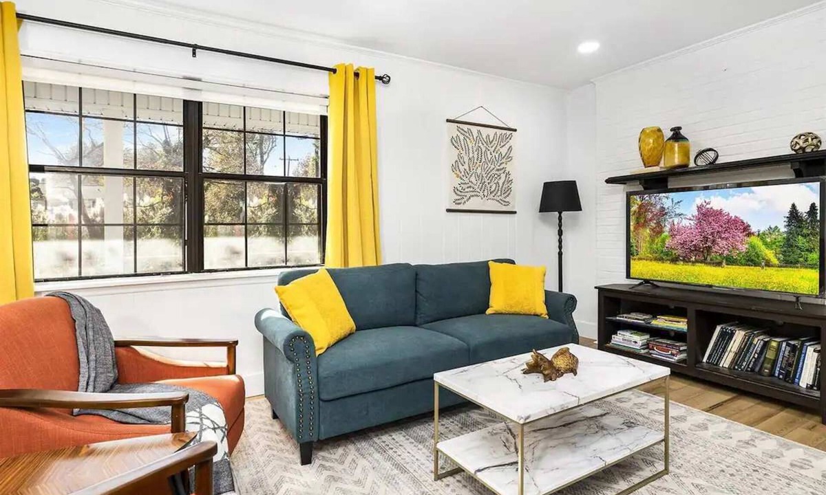 Matthews House | Pet-Friendly Duplex | Ideal for Families & Groups!