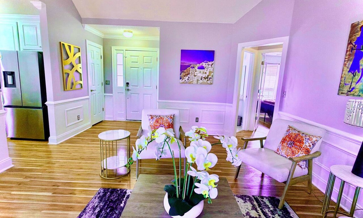 Huntcliff House | Pet-Friendly Summit Retreat, 4BR, Fenced Yard 🐾