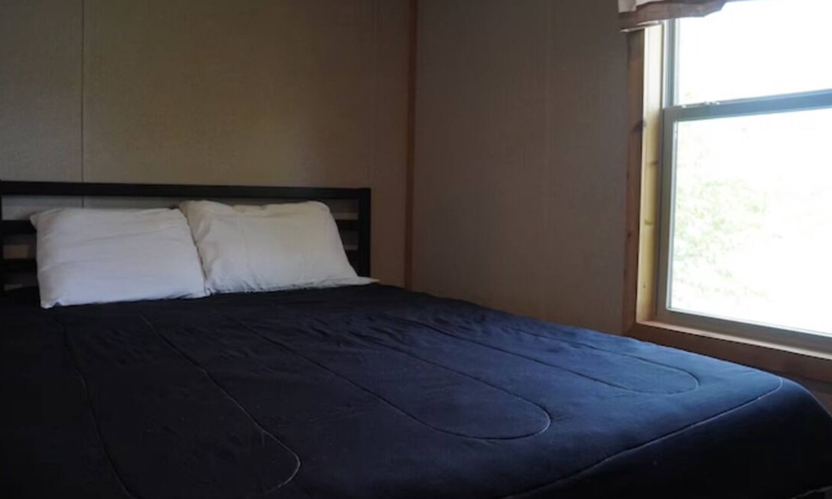 Pittsfield Cabin | Pine Lakes Cottage Stay | Close to Nature & Water Activities | Family Getaway