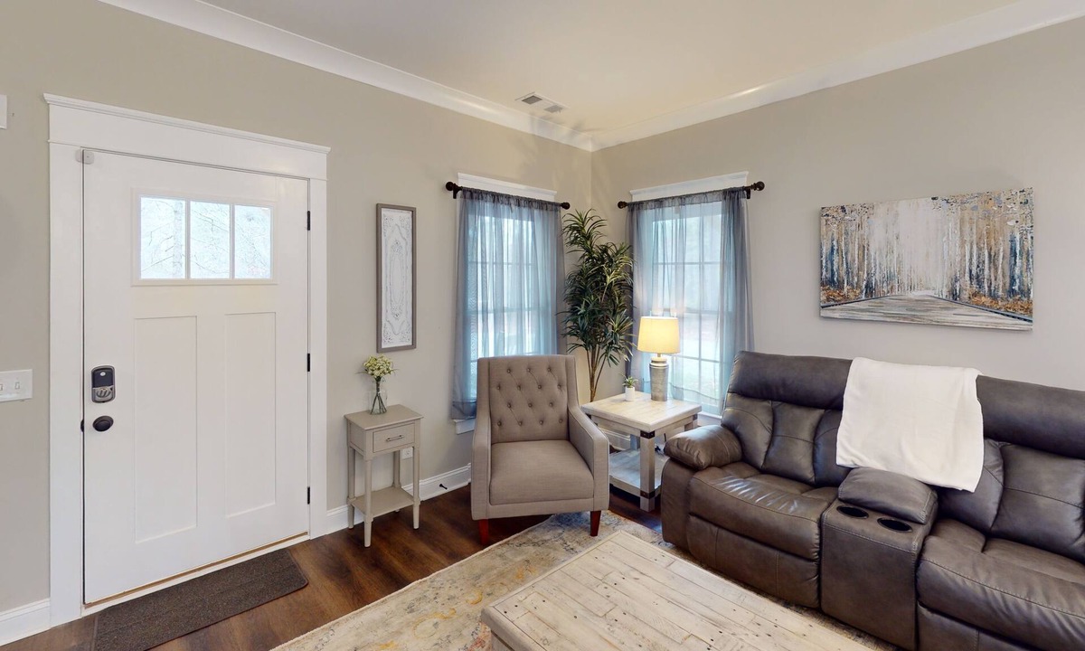 Cartersville House | Pine Mtn Getaway | Pet-OK 3BR w/Weekday Discounts