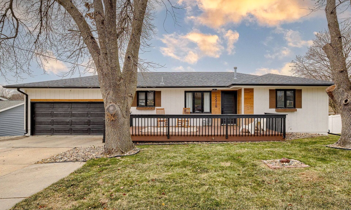 Council Bluffs House | Pine Terrace Place, 10 minutes from downtown Omaha!