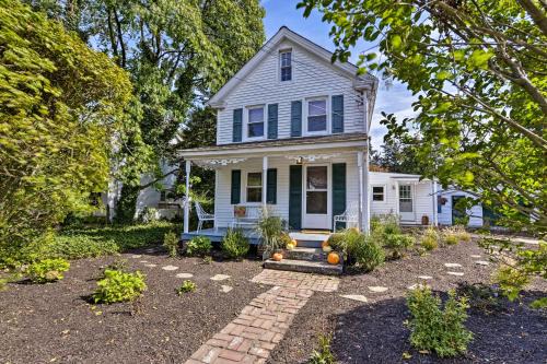 Cape May Court House House | 'Poplar Cottage' Minutes to Stone Harbor Beaches!