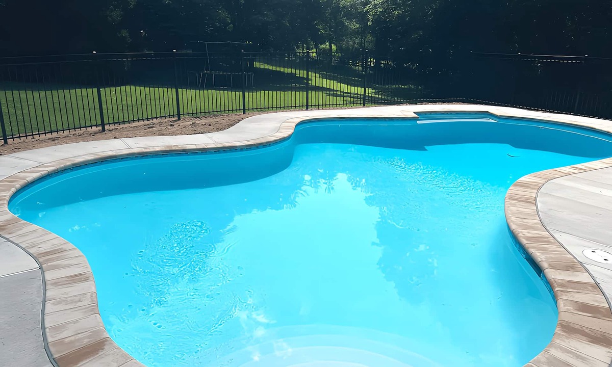 Travilah House | Potomac Zen With A Pool, 30 min to DC