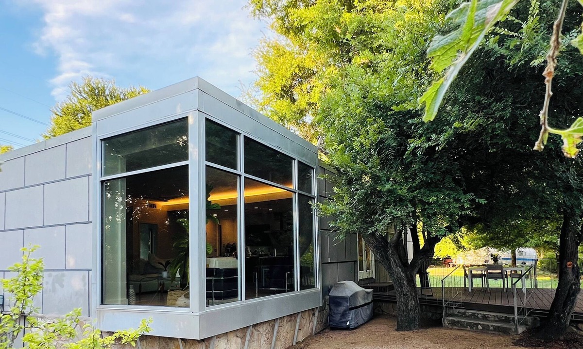 Austin House | Private luxury — Minutes from City Center & airport