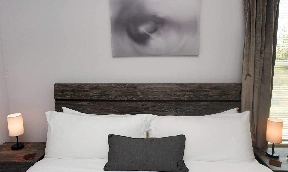 Dawsonville Apartment | Private Retreat Inside Paradise Valley Resort & Club