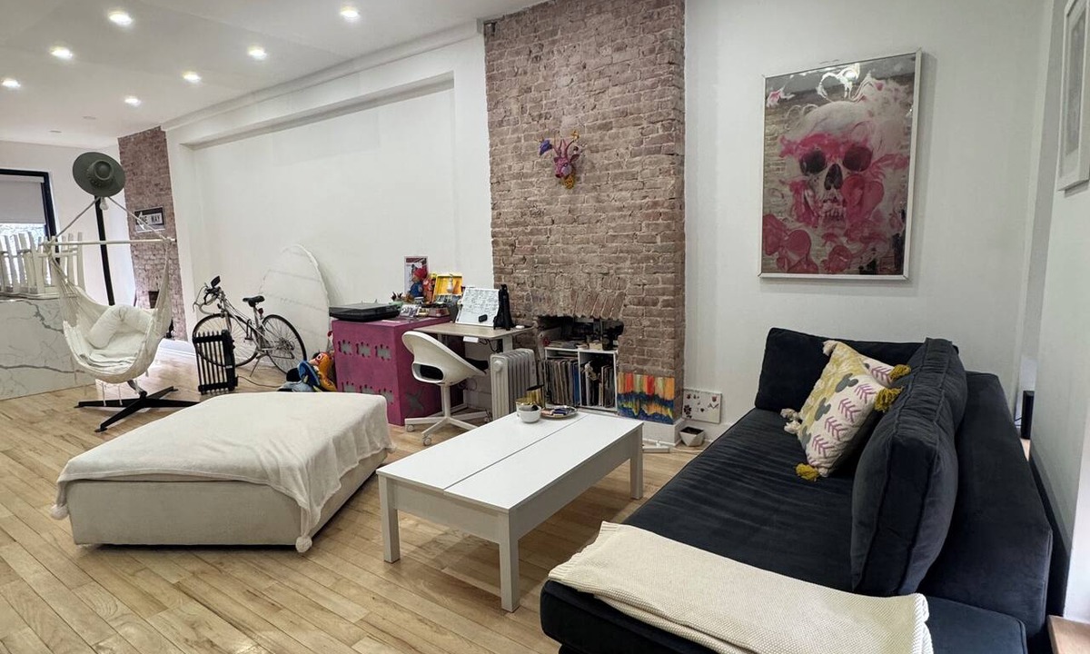 Crown Heights House | Private room in a New Town House, 7m to Subway, 20m to Manhattan