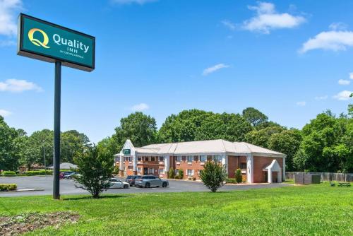 Cedartown Hotel | Quality Inn Cedartown