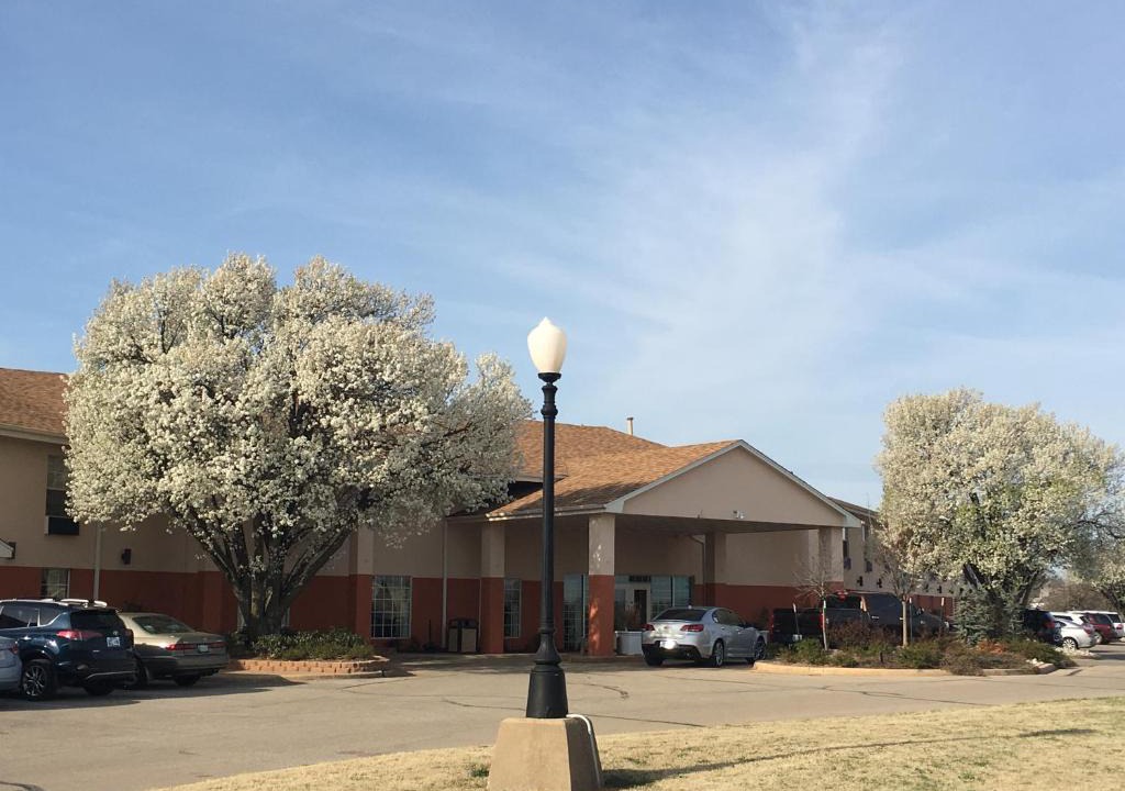 Guthrie Hotel | Quality Inn Guthrie