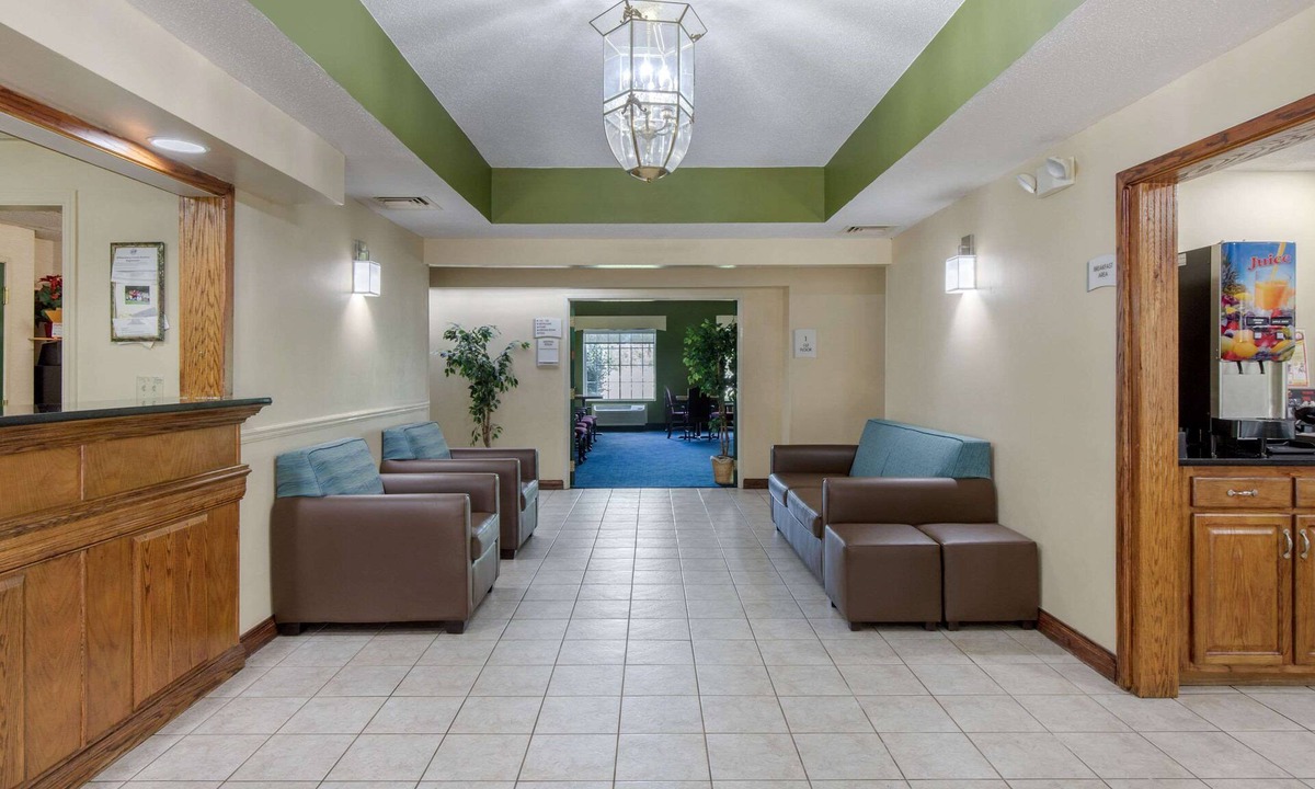 Kingstree Hotel | Quality Inn Kingstree North