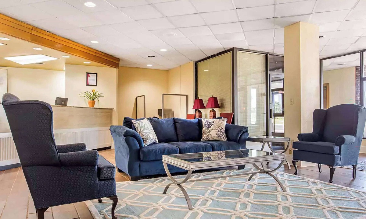Santee Hotel | Ramada by Wyndham Santee I-95