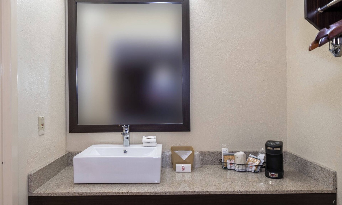 Kenly Hotel | Red Roof Inn Kenly – I-95