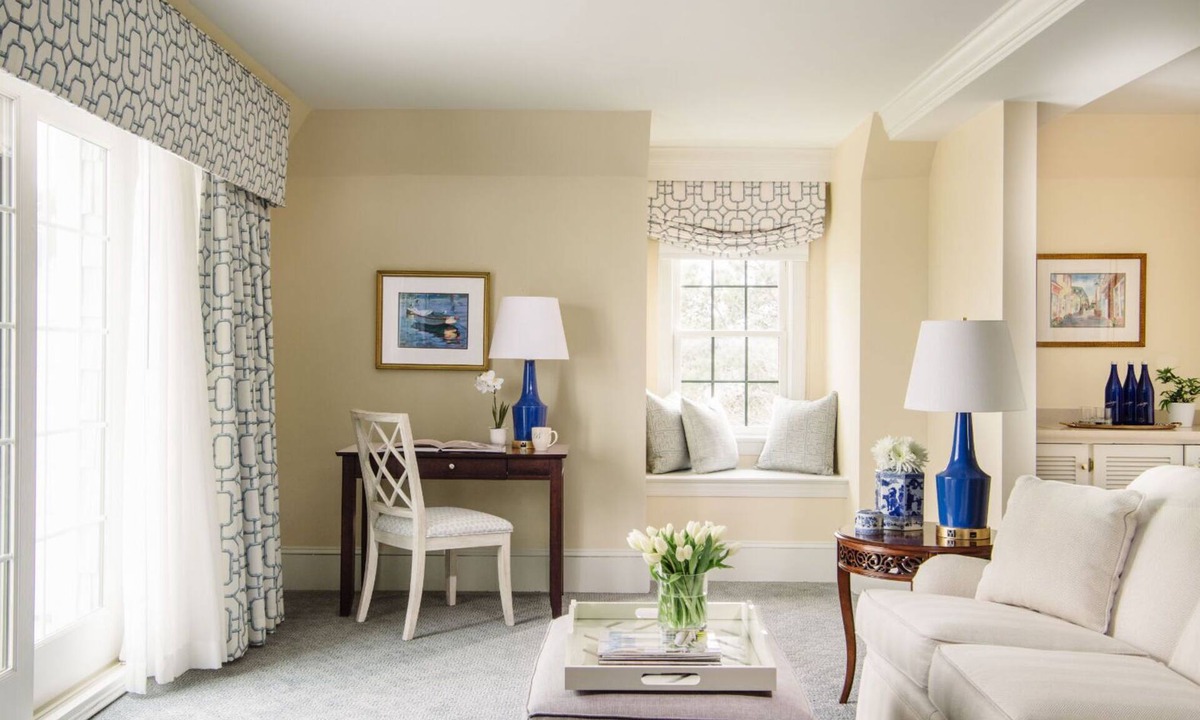 Country Club Estates Hotel | Rehoboth Beach Luxury Suite | Fireplace & Balcony