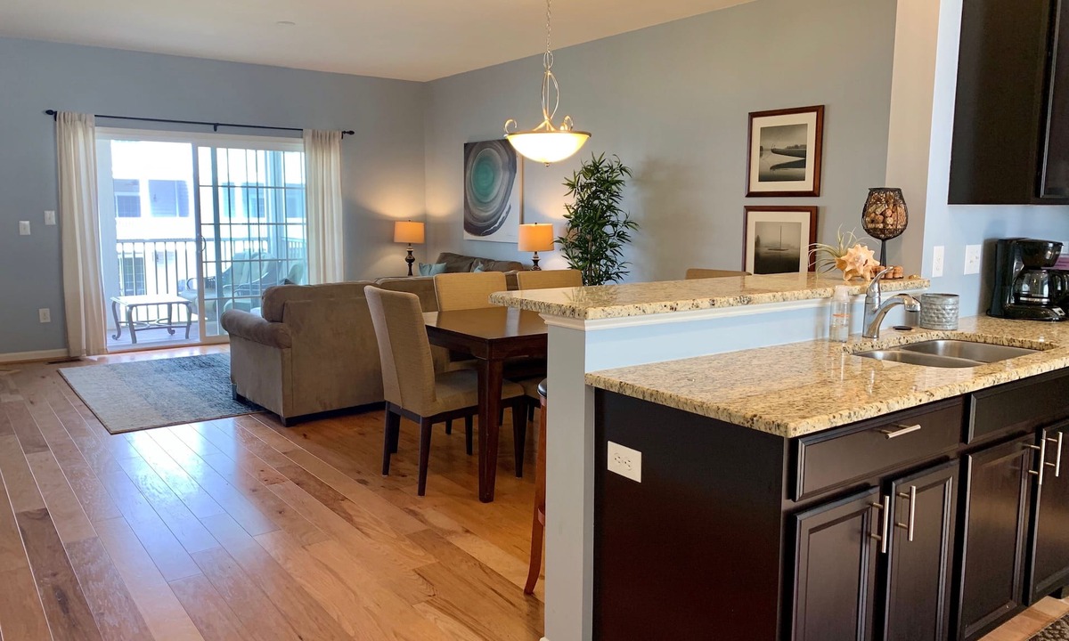 Rehoboth Beach House | Rehoboth Crossing - Walk to outlets/dining/trail/beach - 3 Suites/4 Bathrooms