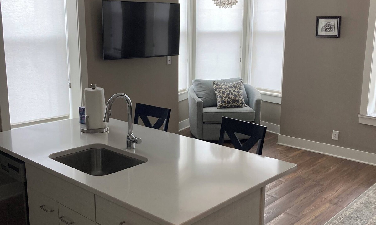 Creston Apartment | Renovated 1-bedroom 2nd floor apartment in downtown Creston