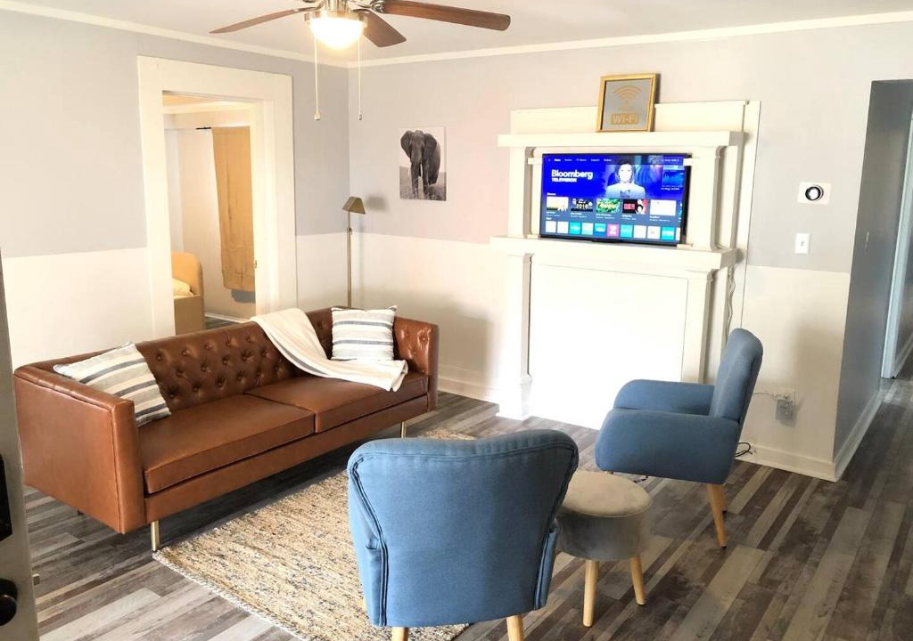 East Durham House | Renovated 3 bedroom close to downtown!