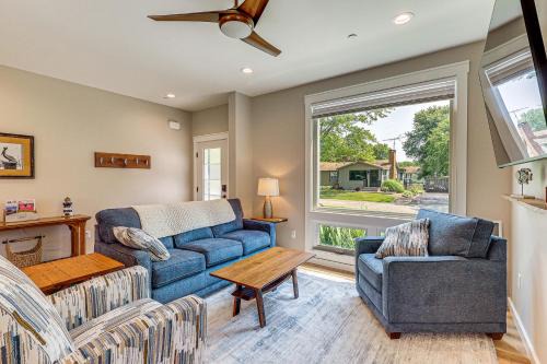 Rock Hall House | Rock Hall Retreat w/Balcony Near Park & Marina!