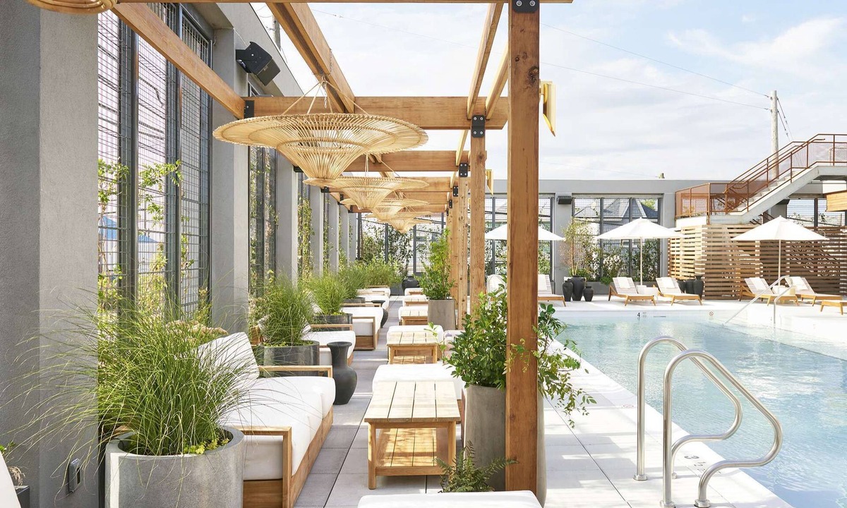 Queens Hotel | Rockaway Beach Stay | Pool. Rooftop. Dining + Spa