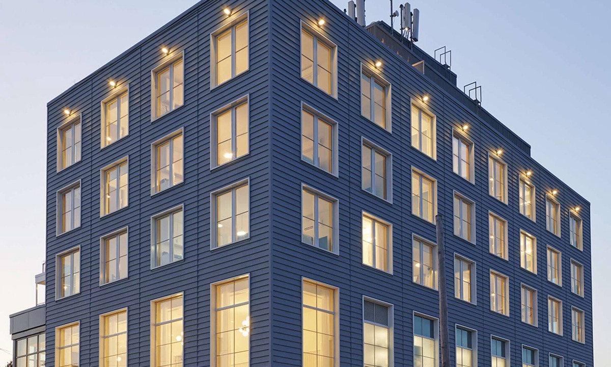 Queens Hotel | Rockaway Beach Stay | Pool. Rooftop. Dining + Spa