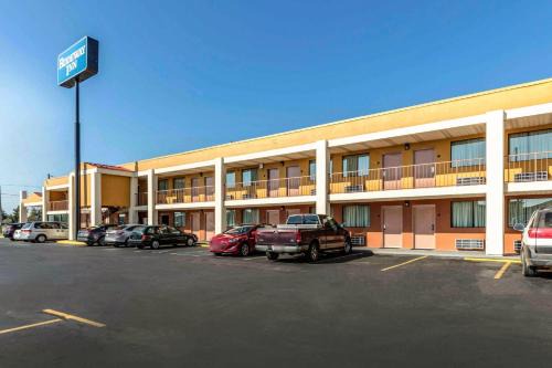 Prattville Hotel | Rodeway Inn Prattville I-65