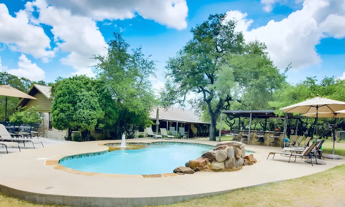 Dripping Springs House | Rustic Compound: House+2 Cabins with Pool & Hot Tub