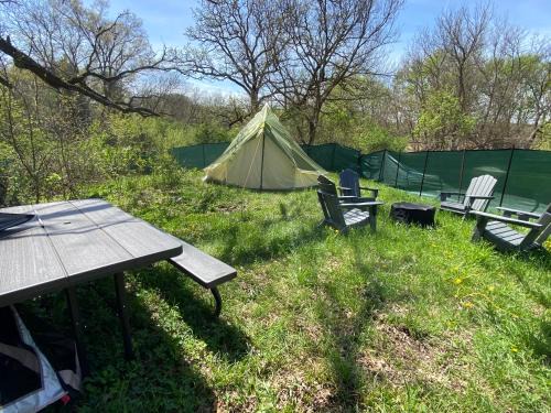 Kent Other | RWH Country Glamping Campsite 4