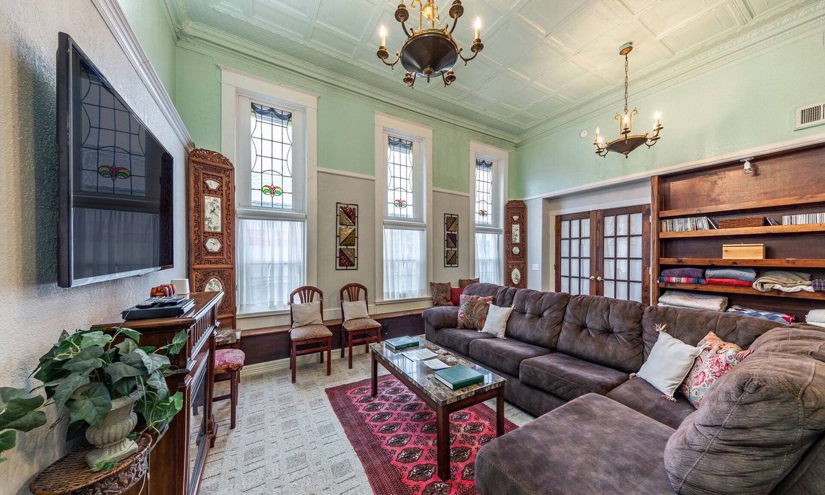 Savannah Apartment | Savannah Journalist Historic Site