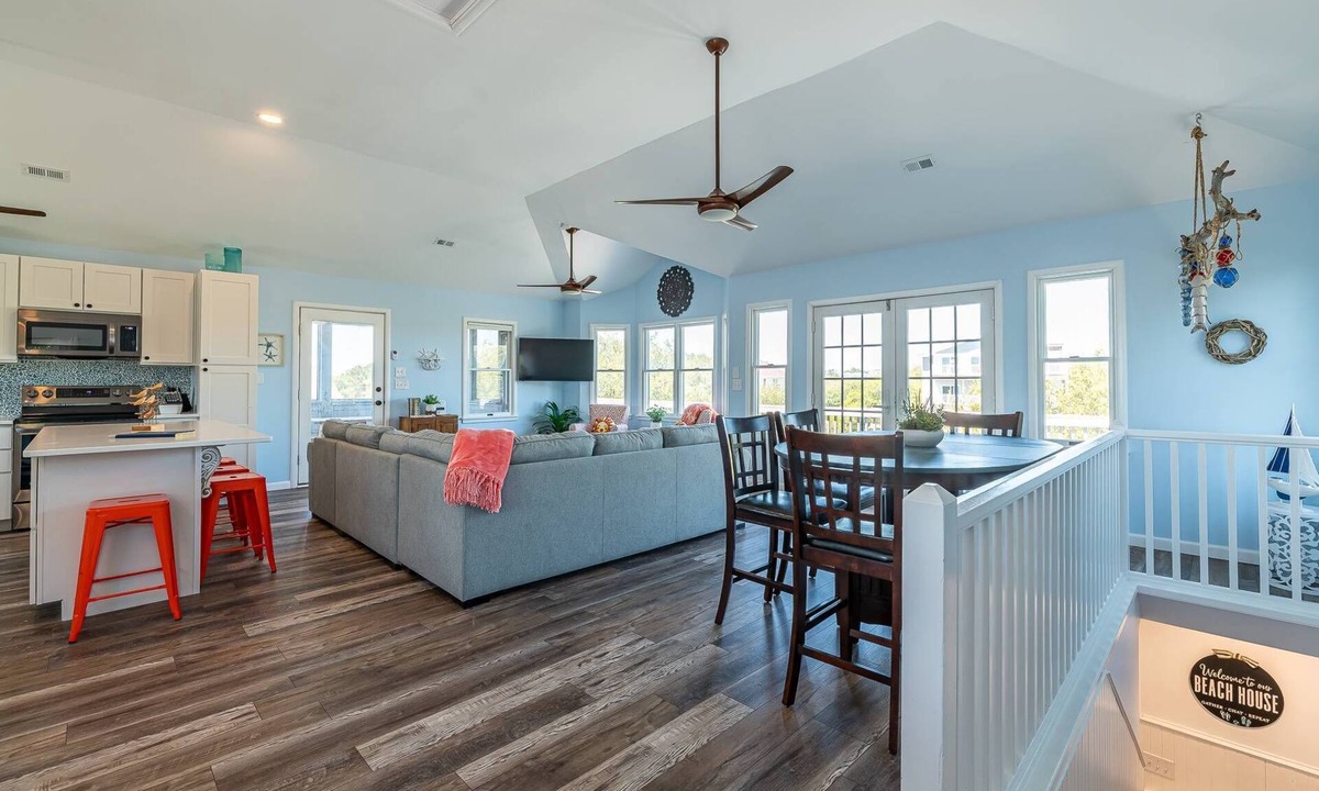 Carova Beach House | Sea Stars - 4x4 Carova Beach, Canalfront, Boat Ramp, Dock, Gazebo, Game Room