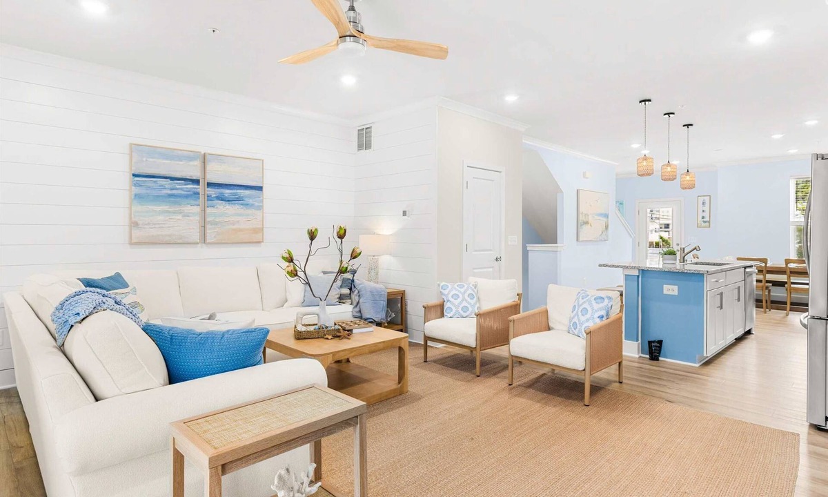 Caine Woods Apartment | Seafoam Bliss | Townhome Steps to the Beach
