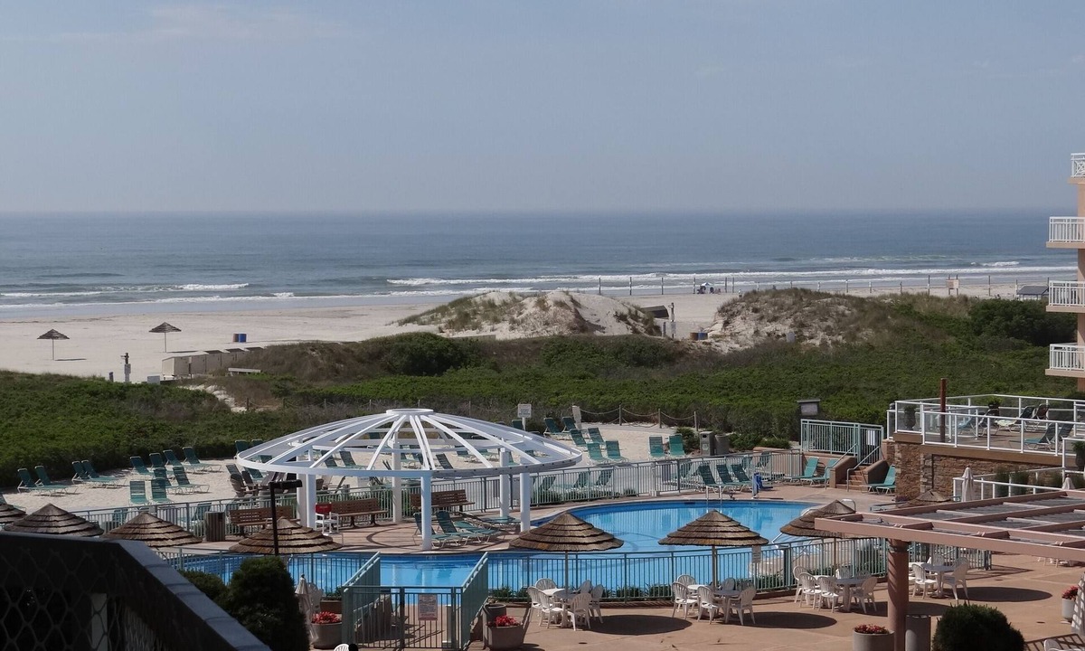 Diamond Beach Condo | Seapointe Village Ocean View Beachfront Condo Wildwood Crest Diamond Beach