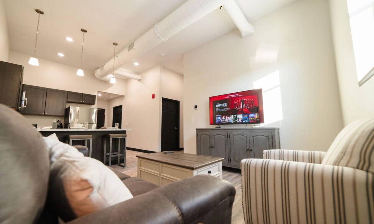 Aberdeen Apartment | Sears Lofts | The Van Slyke