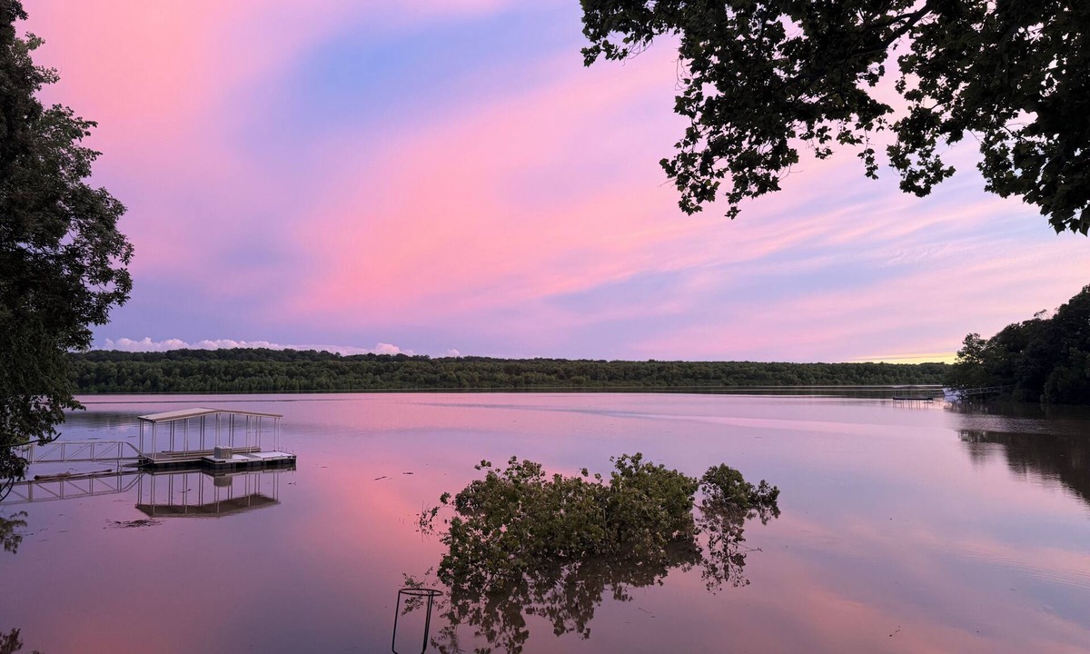 Wyandotte House | Serene lakefront 3 bed 2 bath with gorgeous views and private dock