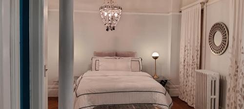 Prospect-Lefferts Gardens Historic District Bed & Breakfast | Serenity at Home Guest House
