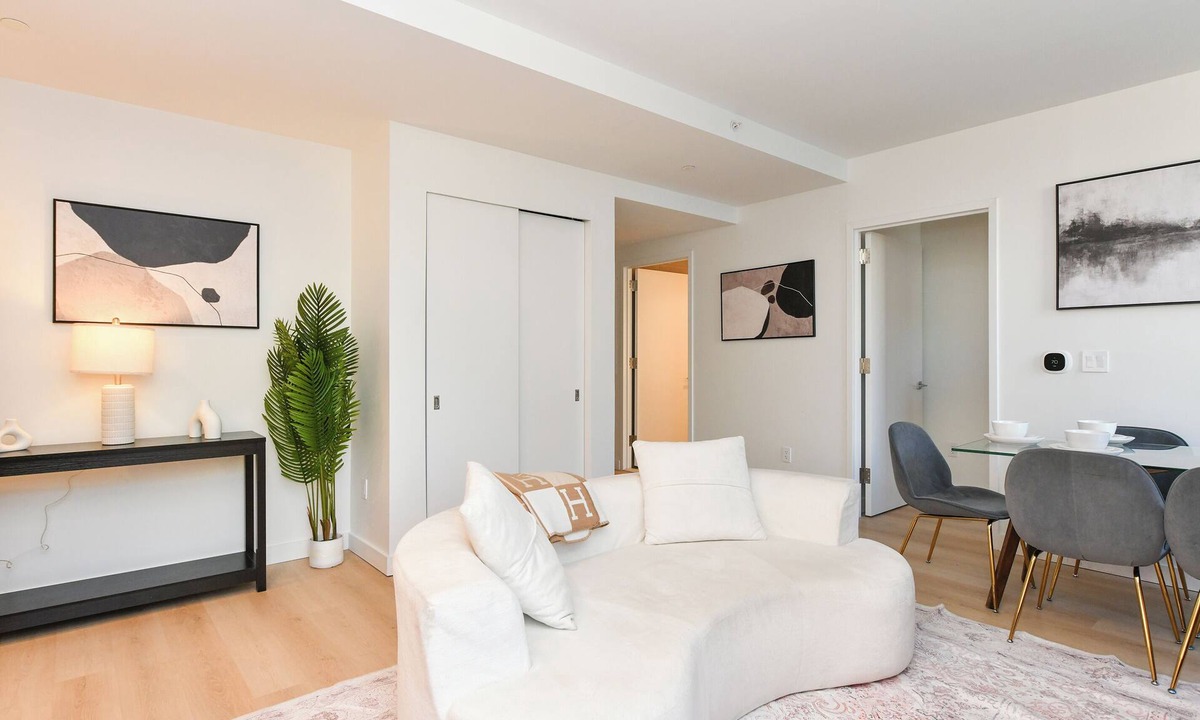 Financial District Apartment | Sleek 2BR Oasis in NYC Financial District