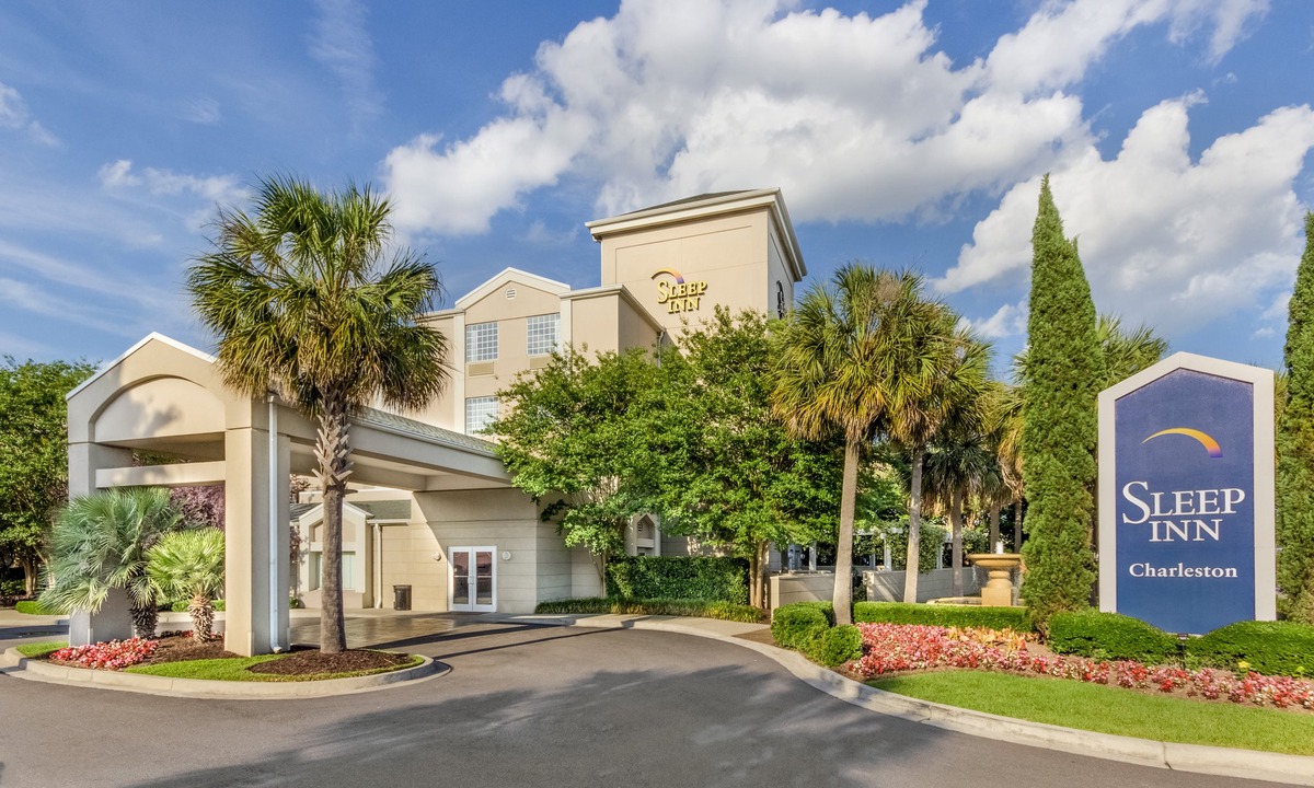 West Ashley Hotel | Sleep Inn Charleston - West Ashley