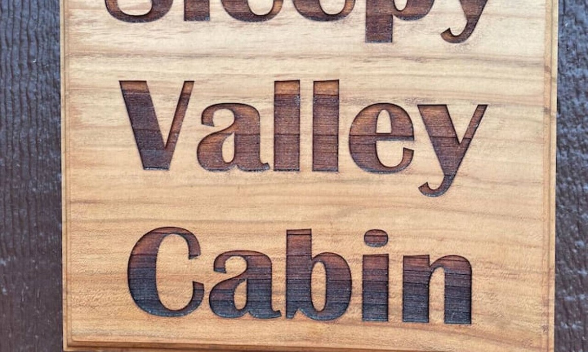 Madisonville House | Sleepy Valley Cabin | Hot Tub & Scenic Views