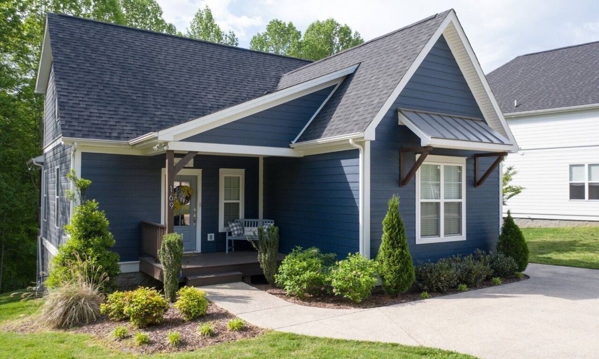 Tullahoma House | Southern Comfort - Tims Ford just steps away!
