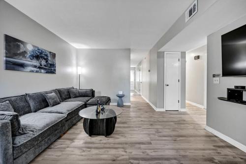 Dentsville Apartment | Southern Oasis