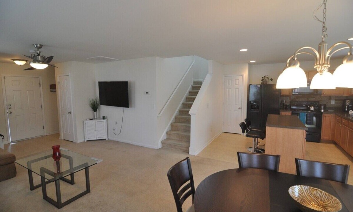 Durham House | Spacious 3BR Home in Quiet Neighborhood