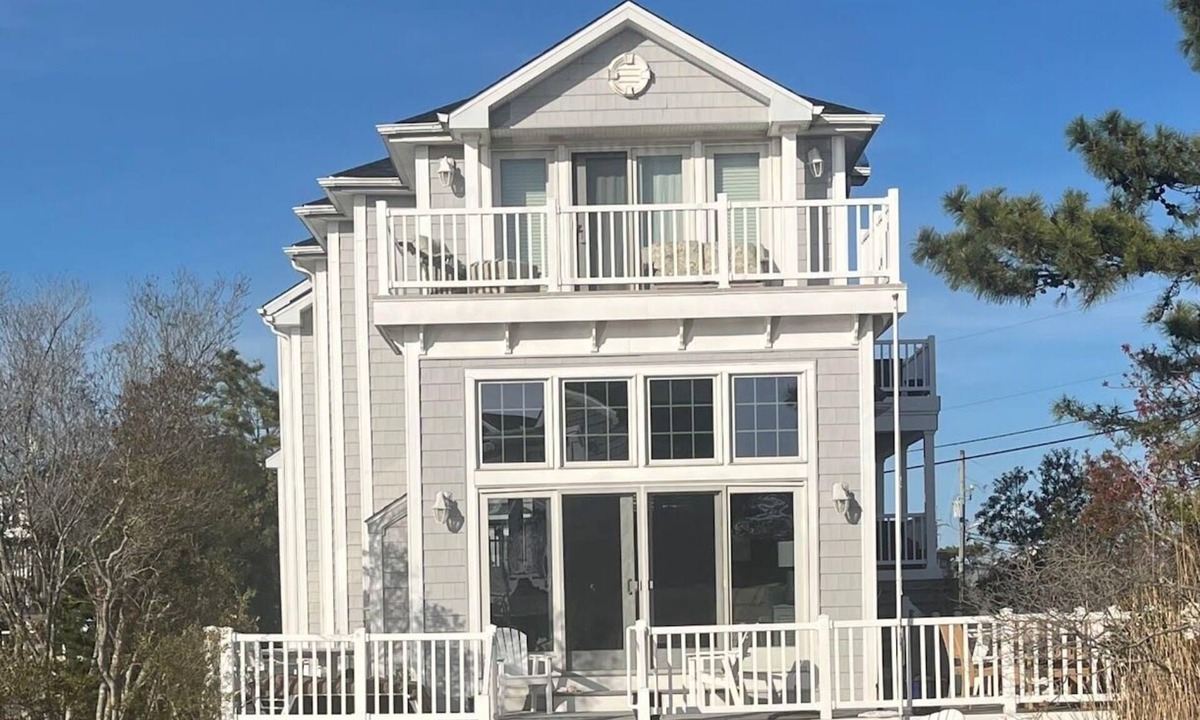 Fenwick Island House | Spacious 5BR Bayfront Home, Sleeps 13, Walk to Beach, Restaurants, Attractions