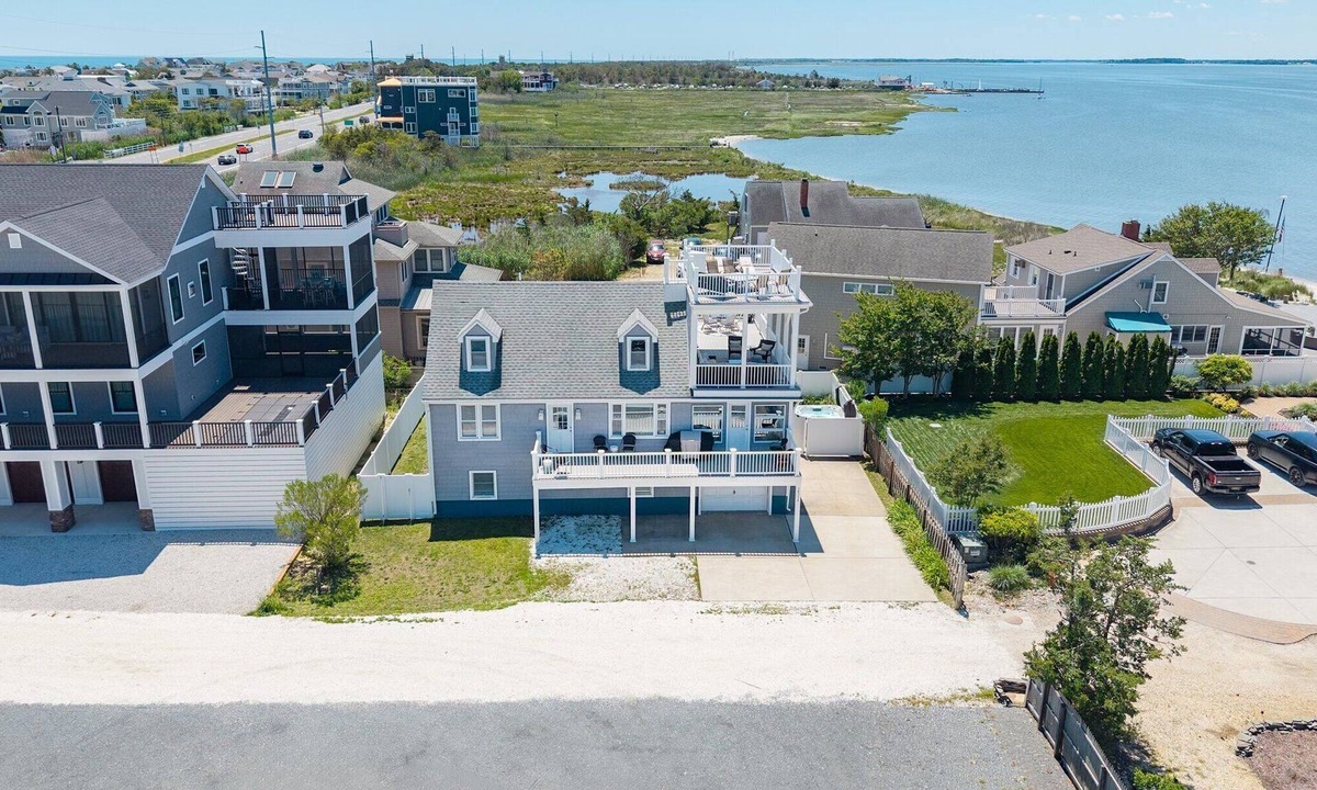Dewey Beach House | Spacious Beach Retreat, Walk to Dewey Beach, Sleeps 14, Pet Friendly