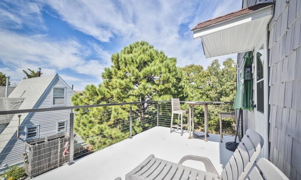 Town Bank House | Spacious Home with Pool Near Townbank Beach