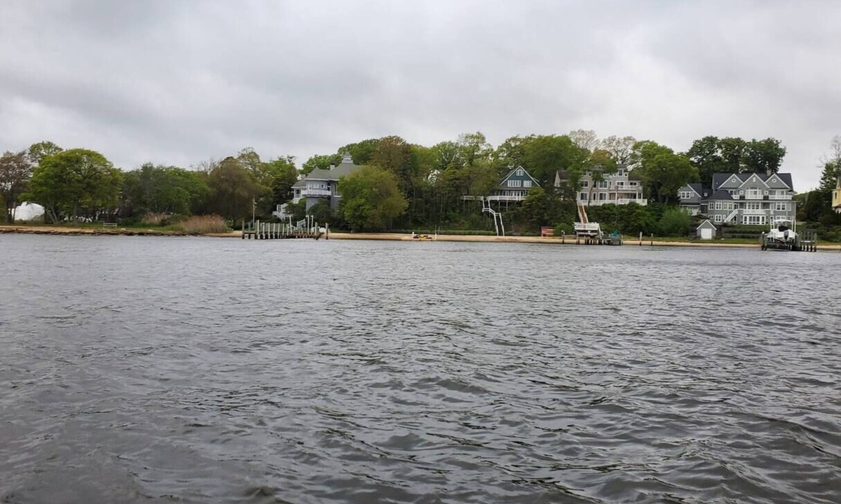 Island Heights House | Spectacular waterfront w/private Beach 5 BR Island Heights