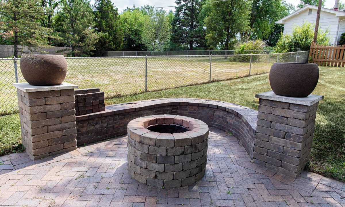 South Central Omaha House | Splendid MidMod -Mid town - enjoyment and comfort