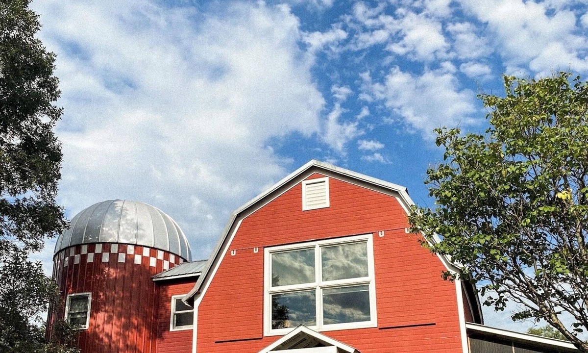 Hartington Cabin | Stay in a Stunning Red Barn Filled with Antique Charm